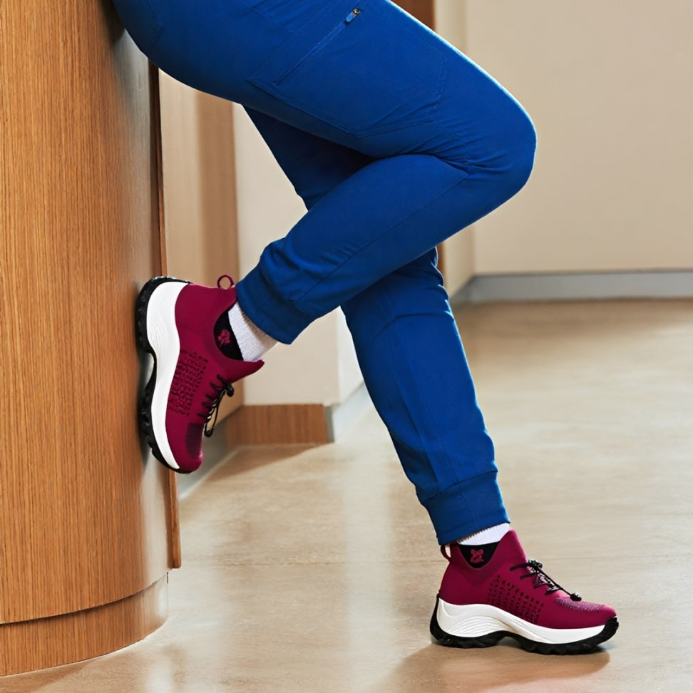 SooFeet's Women Comfy Arch | Arch-support Breathable Slip-on Nurse Shoes