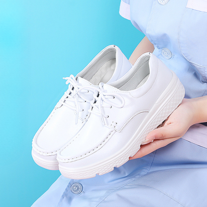 SooFeet's Women Happy Shift | Arch-support Fluid-resistant Comfy Nurse Shoes